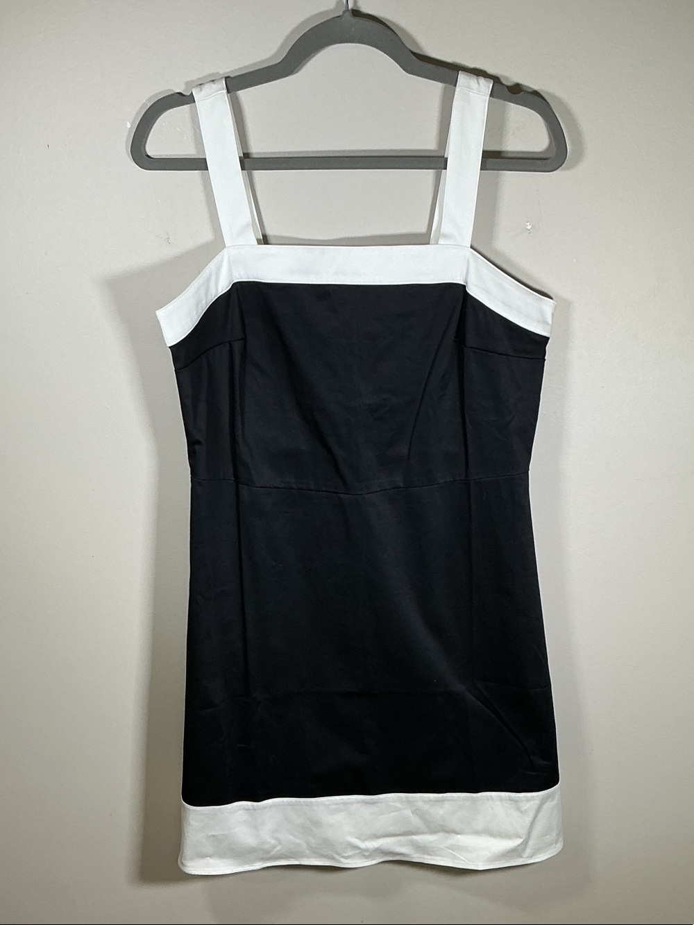NWT LOFT Outlet Black & White Colorblock Dress Size Small
